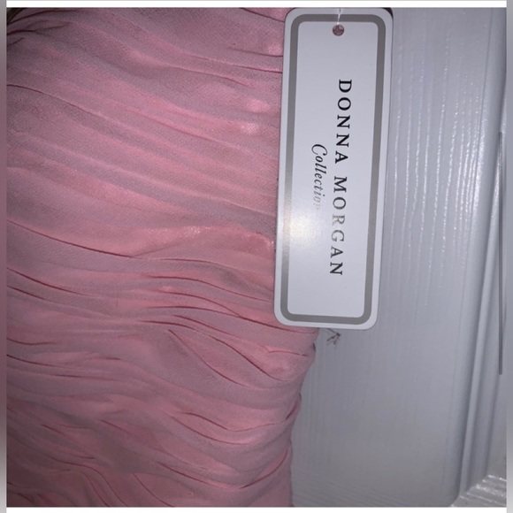 NWT, never worn, Donna Morgan Pink Gown - Picture 5 of 10